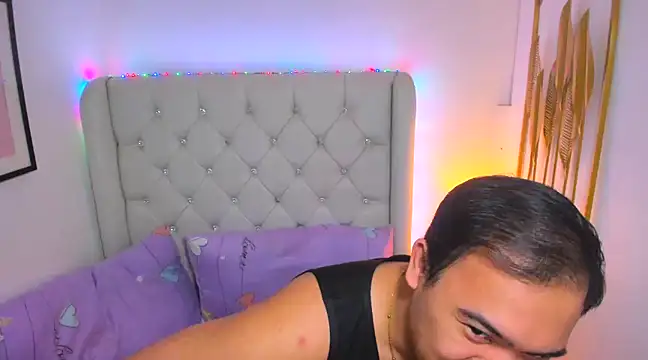 AsianZero online show from 02/23/25, 05:18