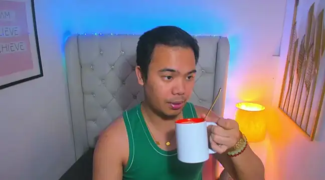 AsianZero online show from 03/13/25, 08:32