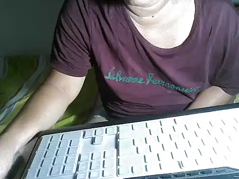 wethornypussy4u online show from 07/17/26, 10:14