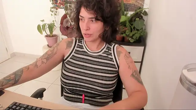 TaliMajesty online show from 09/18/25, 07:27