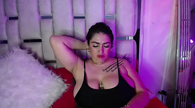 chelaqueen  online show from 03/14/25, 02:20