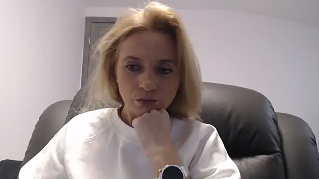 MysticCreature online show from 01/06/25, 05:19