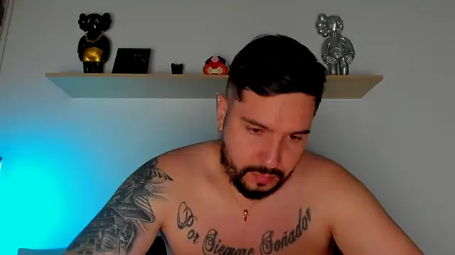 camilo restrepo21 online show from 02/24/25, 11:52