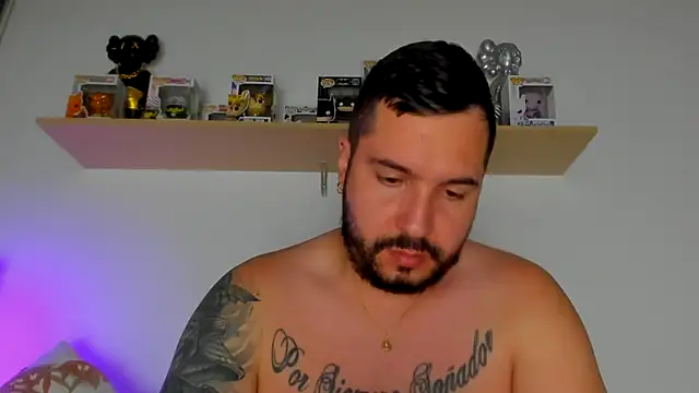 camilo restrepo21 online show from 02/10/26, 02:04