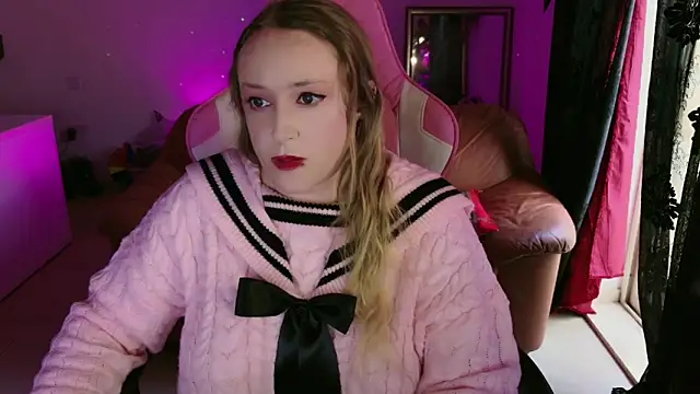 kisicaxx online show from 02/07/25, 03:52