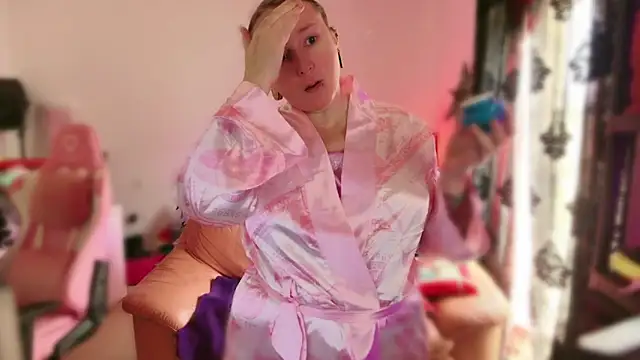 kisicaxx online show from 03/10/25, 09:43