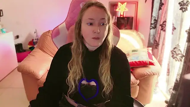 kisicaxx online show from 03/11/25, 09:34