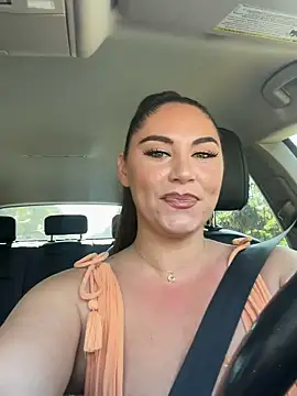 lovely beast online show from 11/25/25, 05:57