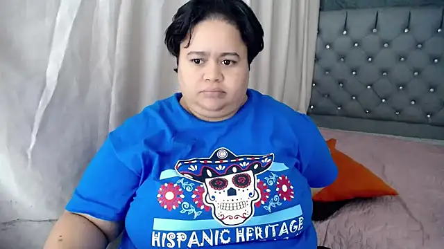 hotlesby4uxxx online show from 01/07/25, 11:14