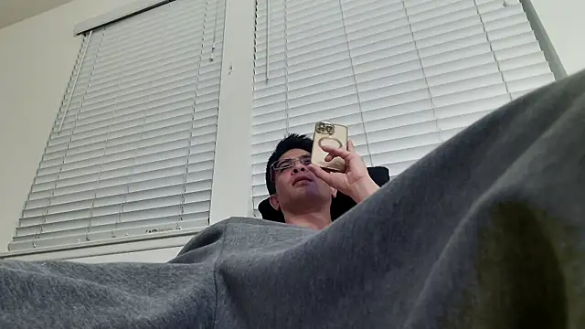 SebastianReiss online show from 04/03/26, 06:33