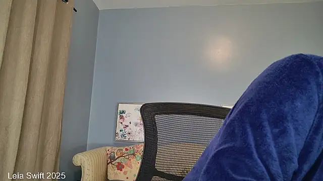 LeiaSwift online show from 03/07/25, 12:01