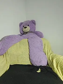 missmelissa  online show from 12/18/25, 10:32