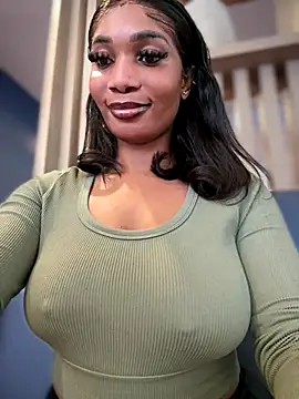   Nessa   online show from 10/26/25, 11:49