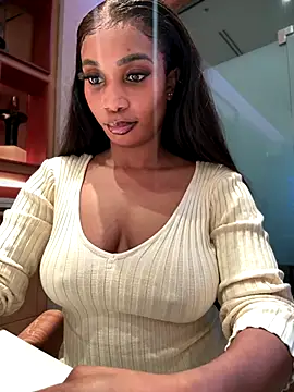   Nessa   online show from 11/30/25, 01:15