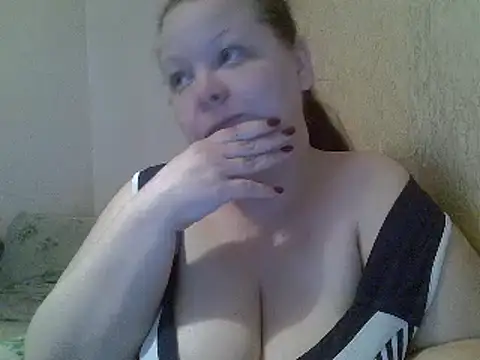 Snapshot of Jane_Kissys chatting on 02/06/25, 01:10 Jane Kissys online show from 02/06/25, 01:10