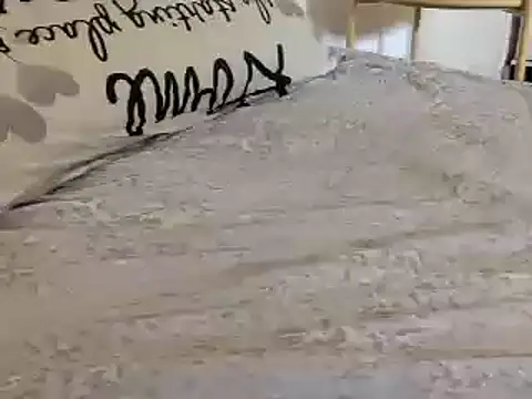 Snapshot of BADGUY2021 chatting on 01/11/25, 08:11 BADGUY2021 online show from 01/11/25, 08:11