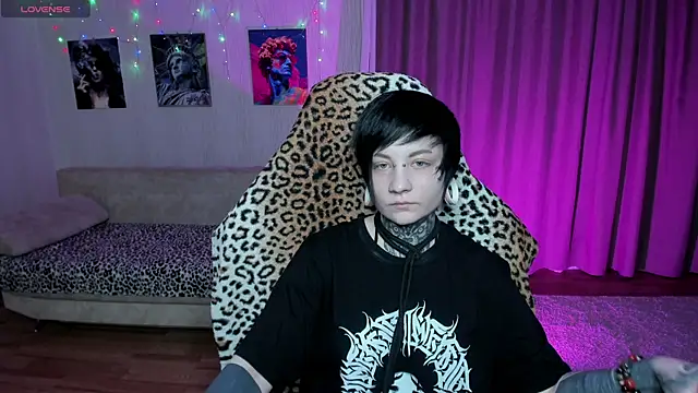 acid trip1l online show from 03/04/25, 08:16