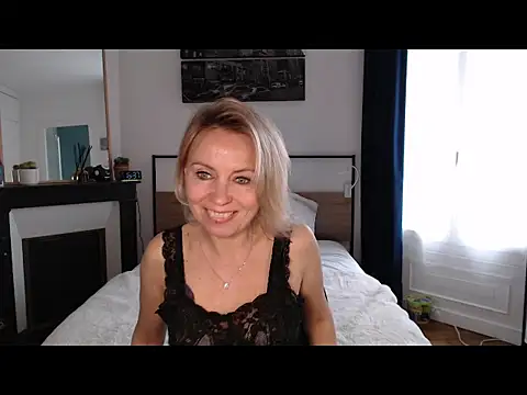Snapshot of ADreamLady chatting on 03/09/26, 03:38 ADreamLady online show from 03/09/26, 03:38