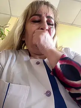 Irina2909xh online show from 03/10/25, 10:04