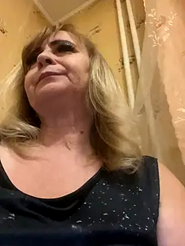 Irina2909xh online show from 09/29/25, 09:41