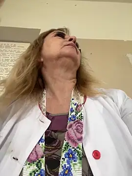 Irina2909xh online show from 10/10/25, 10:58