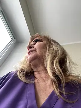 Irina2909xh online show from 01/14/26, 11:27