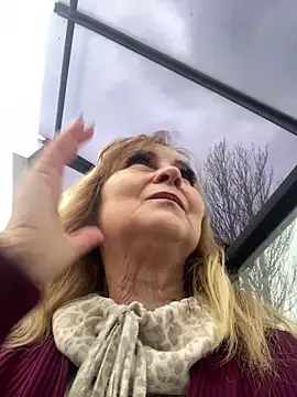 Irina2909xh online show from 04/10/26, 11:26