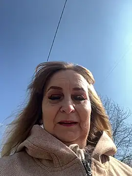 Irina2909xh online show from 04/13/26, 12:32