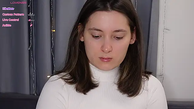 BeckyMartens online show from 10/22/25, 12:33