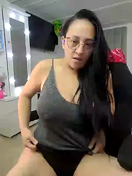 Ameliarizo online show from 03/19/25, 10:31