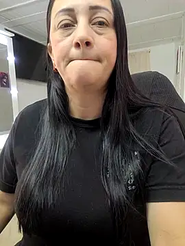 Ameliarizo online show from 10/07/25, 10:18