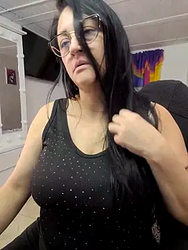 Ameliarizo online show from 02/04/26, 04:24