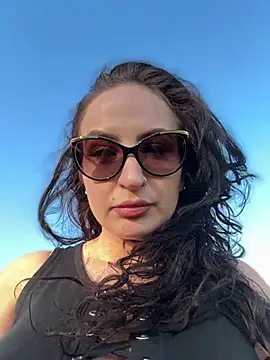 Snapshot of itsCassie chatting on 03/20/25, 03:47 itsCassie online show from 03/20/25, 03:47