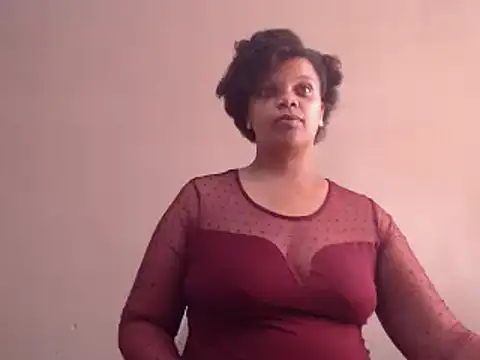 Snapshot of Lustfuleyez chatting on 01/06/25, 02:14 Lustfuleyez online show from 01/06/25, 02:14