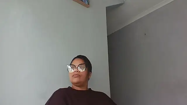 Lustfuleyez online show from 12/21/25, 11:28