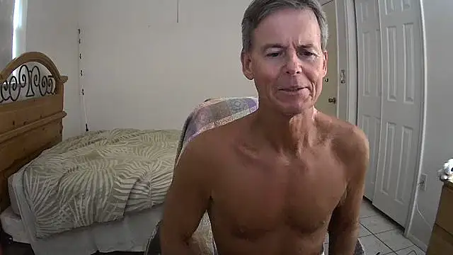 nakeedcowboi65 online show from 09/15/25, 11:43