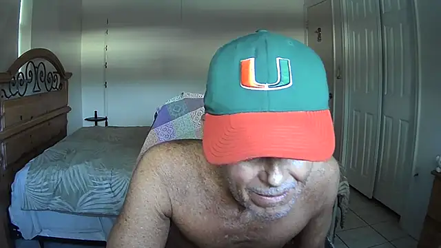 nakeedcowboi65 online show from 01/09/26, 09:49