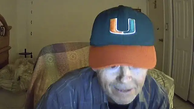 Snapshot of nakeedcowboi65 chatting on 02/01/26, 10:25 nakeedcowboi65 online show from 02/01/26, 10:25