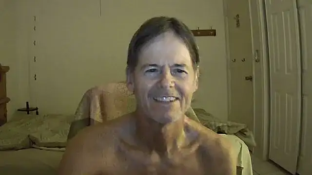 Snapshot of nakeedcowboi65 chatting on 02/15/26, 10:25 nakeedcowboi65 online show from 02/15/26, 10:25