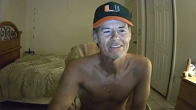 Snapshot of nakeedcowboi65 chatting on 02/26/26, 08:13 nakeedcowboi65 online show from 02/26/26, 08:13