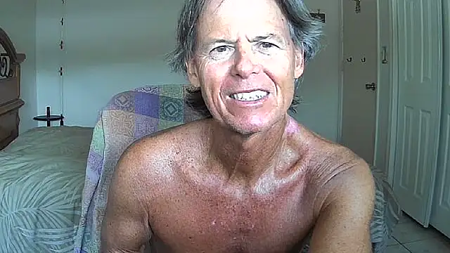 nakeedcowboi65 online show from 05/09/26, 09:53
