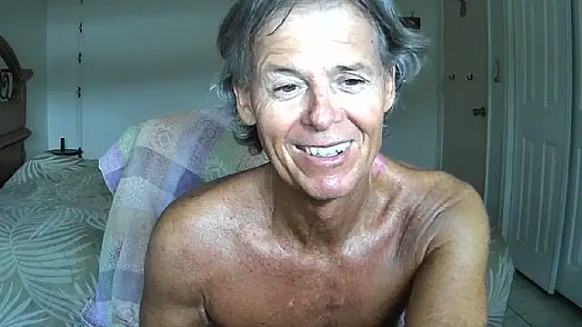 nakeedcowboi65 online show from 05/10/26, 10:59