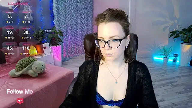 AngelaWhiti online show from 03/20/25, 03:04