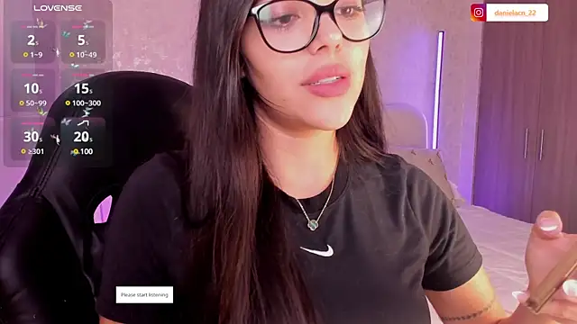 Snapshot of salome__11 chatting on 03/20/25, 04:07 salome 11 online show from 03/20/25, 04:07