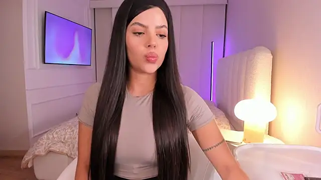 salome  11 online show from 10/30/25, 01:40