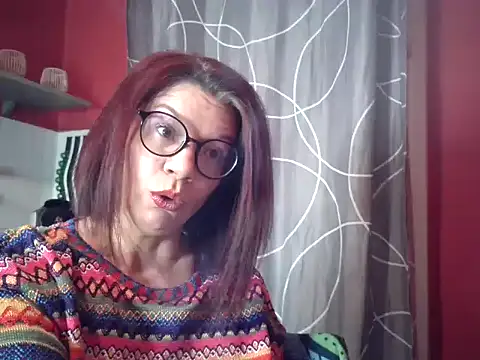 Snapshot of jennylovence chatting on 01/13/25, 08:47 jennylovence online show from 01/13/25, 08:47