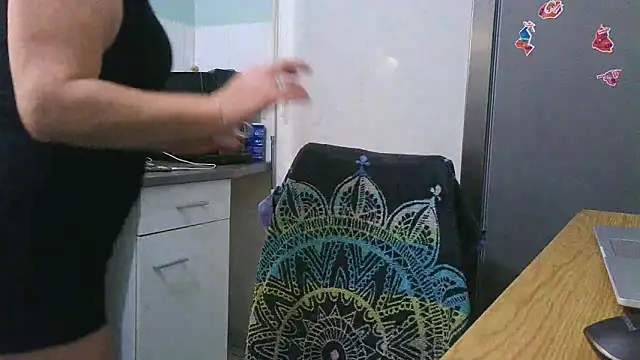 Snapshot of jennylovence chatting on 09/29/25, 06:51 jennylovence online show from 09/29/25, 06:51