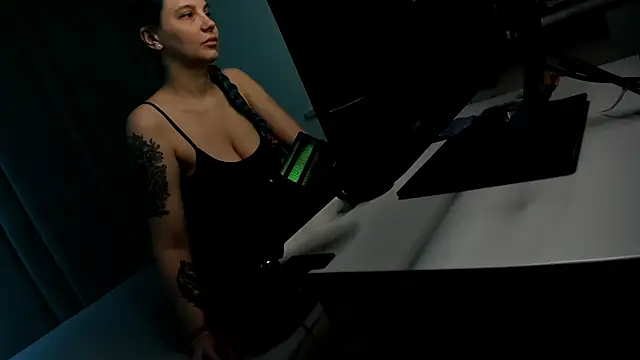 JuliaBusty online show from 01/10/26, 04:58