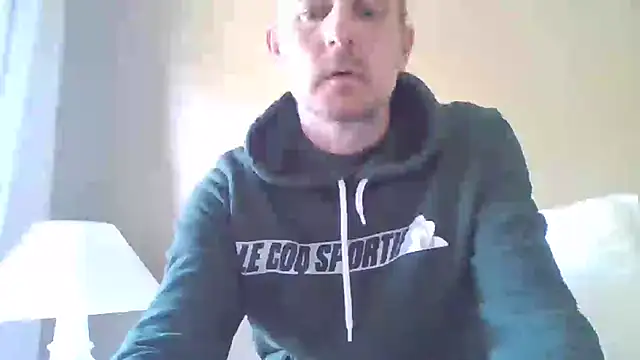 verylargecock online show from 09/12/25, 10:15