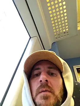 verylargecock online show from 11/07/25, 12:05